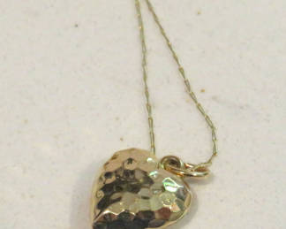 Lot 4: Elka 14k Gold Soldered Chain with 14k Heart Pendant