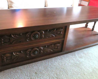 Lot 34: Vintage Lane Alta Vista Carved Wood 2 Drawer Coffee Table