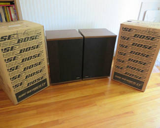 Lot 28: Pair of Bose 501 Series IV Speakers with Original Boxes