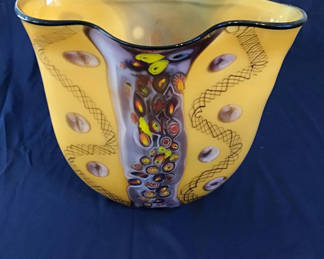 Lot 4: Yellow and purple decorative blown glass vase $150 min bid