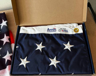 Lot 150: 4x6 ft Nylon U.S. Flag in Annin Flagmakers Box and flag scarf