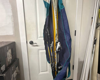 Lot 98: Ski equipment set with skis, poles, bindings, and bag