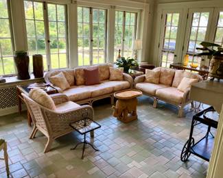 1980s Rattan living room suite