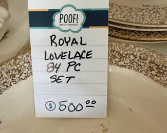 Royal Lovelace 84 pc Set