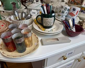 Plates, Vtg Cup Set, Mugs, Kitchenware