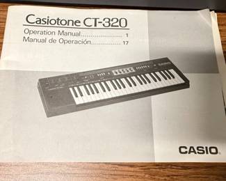 Casio Casiotone CT-320 Electronic Keyboard