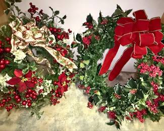 Set of 3 Holiday Decorative Wreaths