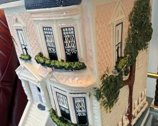 Victorian Style Ceramic House Canister Lamp