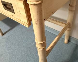 Thomasville Hotel Equipment Corp. Writing Desk