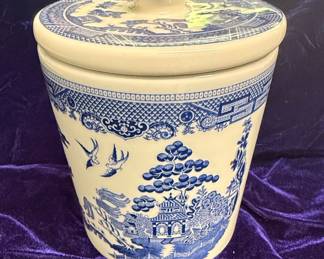 Johnson Brothers Blue Willow Small Canister