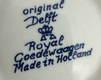 Royal Goedewaagen Delft Blue Commemorative Jars