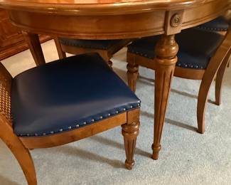 Thomasville French Provincial Dining Set