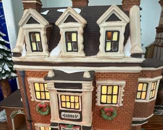 Department 56 North Pole Greenhouse, Dickens Village Dursley Manor & Theatre Royal