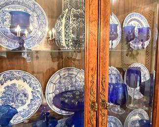 Bernhardt Italian Neoclassical China Cabinet