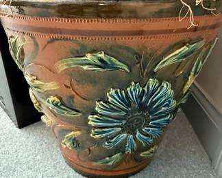 Roseville Pottery Dahlrose Jardiniere