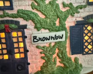 Dept 56 Dickens Village Brownlow House & Tin Soldier Shop