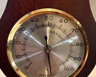 Jason Banjo Style Weather Station