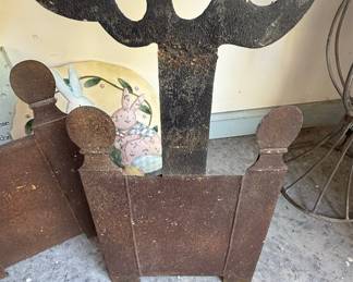 Pair of Metal Teardrop Topiary Obelisks