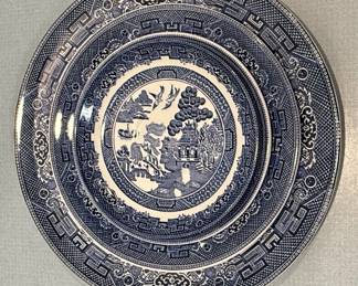 Johnson Brothers Willow Pattern Dinnerware Set