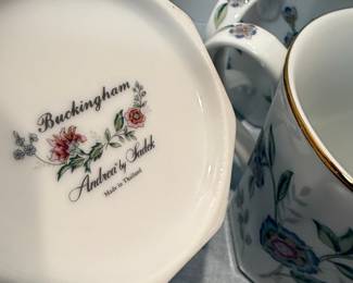 Andrea by Sadek Buckingham Pattern Mugs