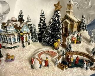 Thomas Kinkade Holiday Brilliance Wreath