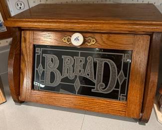 Oak Bread Box with Etched Glass Panel