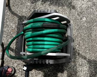 #084 Suncrest Hose Reel w/ Hose $35.00