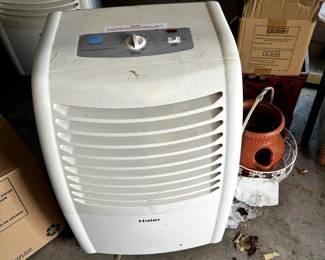#102 Haier humitifier $20.00
