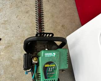 #045 Excalibur 22" Gas Hedge Trimmer - 2 Stoke $25.00