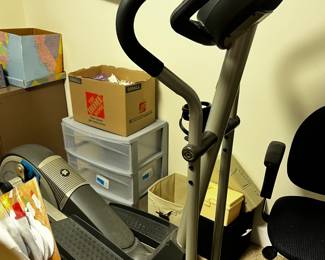 #060 Pro Form Eliptical XP 115 - You Move $30.00