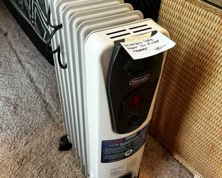 #107 DeLonghi Safe heat oil filled heater $40.00