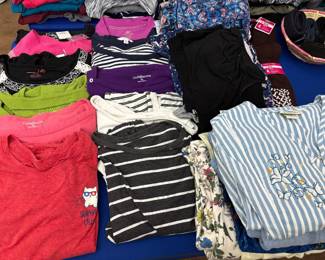 Ladies Clothing, L/XL
