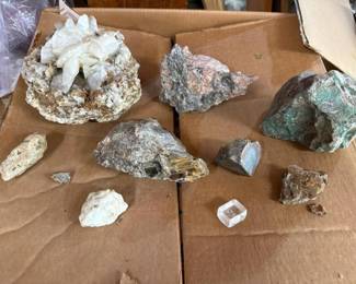 337 assortedmineralandcrystalspecimens