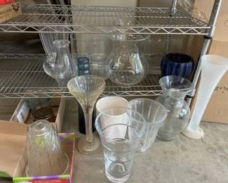 043 assortedglassandceramicvasesandcon