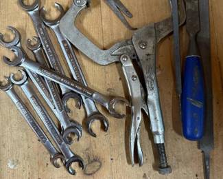 160 assortedcraftsmanwrencheslockingccl