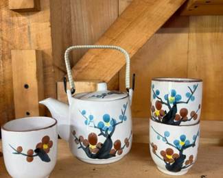 261 ceramicteapotandcupssetwithcherry