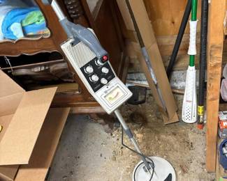 025 famoustrailsmd7012metaldetector