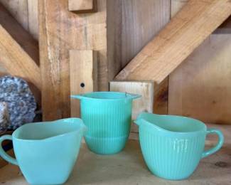 275 jadeitestylecreamersandsugarbowl