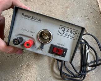 116 radioshackregulatedpowersupply3amp