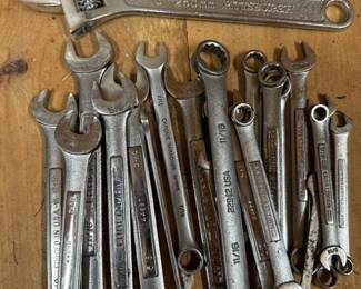 007 assortedcraftsmanwrenchesadjustablew