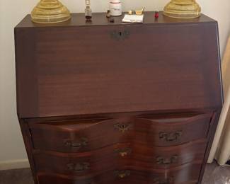Secretary desk, lamps