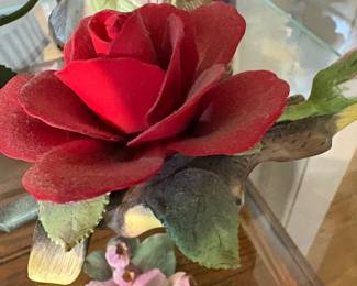 Rose figurine