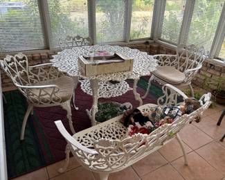 Outdoor table and chairs