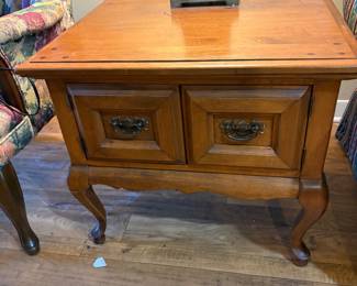 End table
