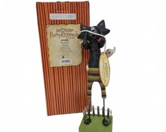 Pumpkinseeds Folk Art Hocus Pocus Cat Figure