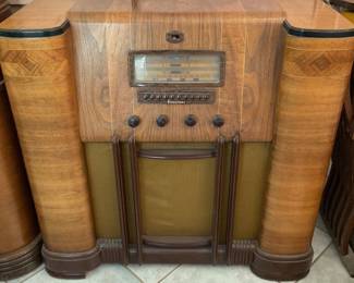 Firestone air chief radio late 30s early 40s 35x13x36