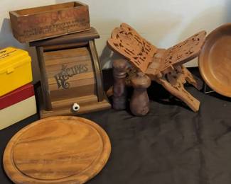 Vintage Wood Kitchen Decor