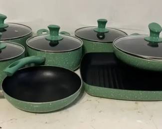 7 Piece Cookware Set