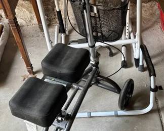 Drive Medical Dual Pad Steerable Knee Walker, Railings,Cane,