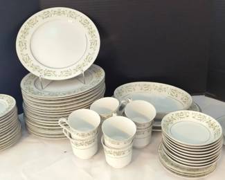 Allegro Fine China Set